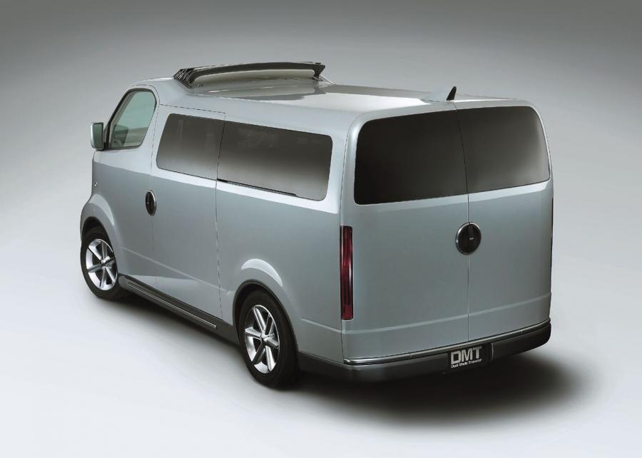  Toyota DMT Concept 2001 года  (фото 6 из 17)